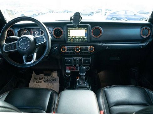 Used 2023 Jeep Gladiator Mojave w/ Cold Weather Group image 30