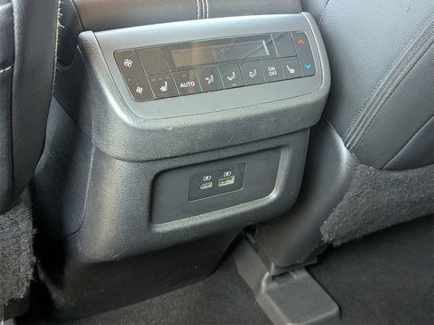 Used 2023 Nissan Pathfinder SL w/ SL Premium Package image 22