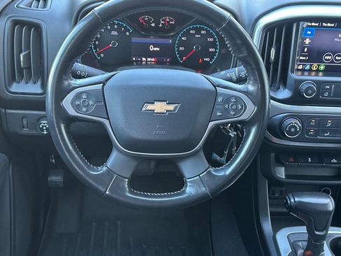 Used 2019 Chevrolet Colorado LT w/ LT Convenience Package image 11
