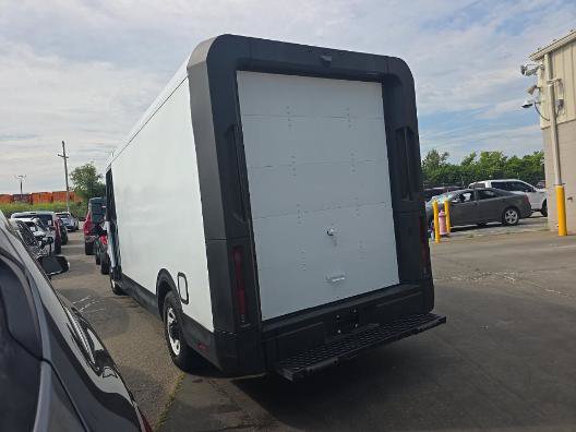 Used 2024 Chevrolet Brightdrop 600 w/ Commercial Equipment Package AWD/4WD image 8
