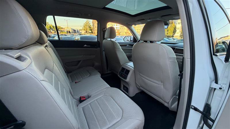Used 2019 Volkswagen Atlas SEL Premium AWD/4WD image 9