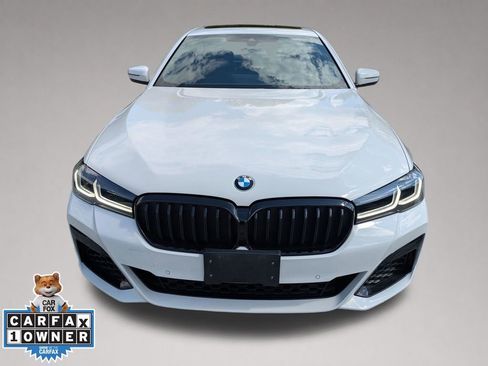 Certified 2023 BMW 530i xDrive w/ M Sport Package AWD/4WD image 9