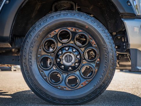 Certified 2024 Ford F250 Lariat w/ Black Appearance Package image 10