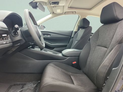 Certified 2023 Honda Accord EX image 19