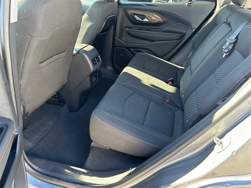 Used 2020 GMC Terrain SLE w/ Driver Convenience Package image 21
