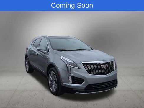 Used 2024 Cadillac XT5 Premium Luxury w/ Technology Package AWD/4WD image 8