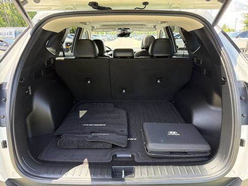 Used 2025 Hyundai Tucson SEL FWD image 21