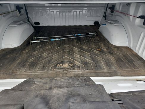 Certified 2022 Ford F150 XLT w/ Equipment Group 302A High image 31