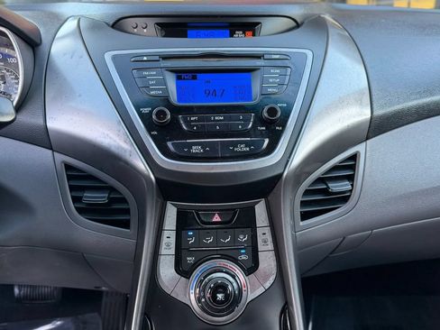 Used 2013 Hyundai Elantra GLS FWD image 15