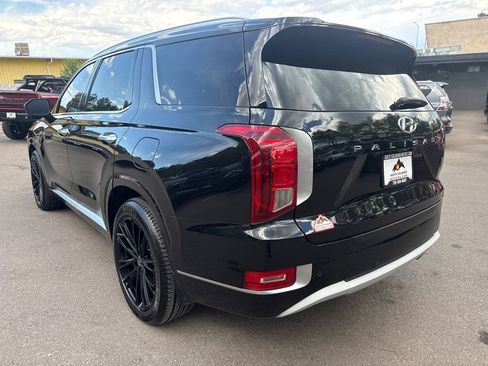 Used 2022 Hyundai Palisade Limited w/ Cargo Package AWD/4WD image 5