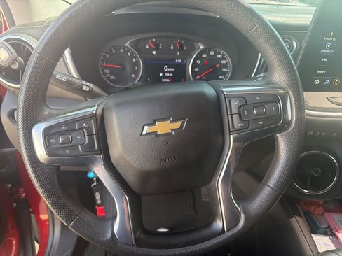 Used 2023 Chevrolet Blazer LT w/ Driver Confidence Package image 6