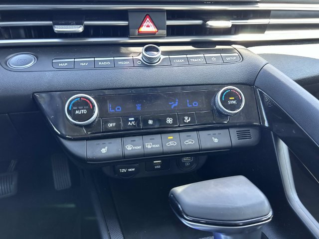Used 2023 Hyundai Elantra SEL w/ Convenience Package FWD image 31