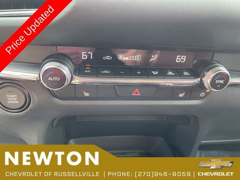 Used 2025 MAZDA CX-30 AWD 2.5 S w/ Preferred Package image 12