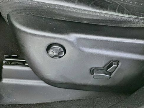 Used 2018 Jeep Grand Cherokee Limited RWD image 22