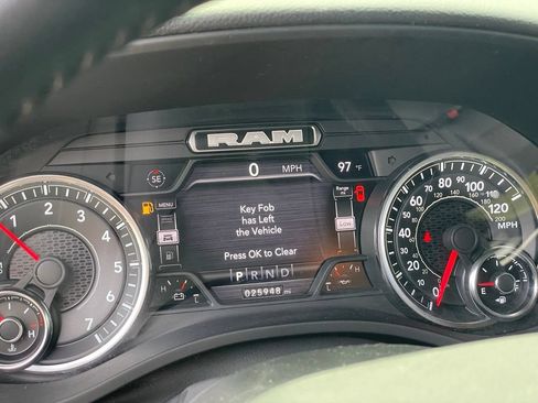Used 2023 RAM 1500 Big Horn AWD/4WD image 29