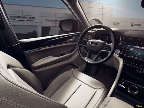 New 2026 Jeep Grand Cherokee L Limited image 20