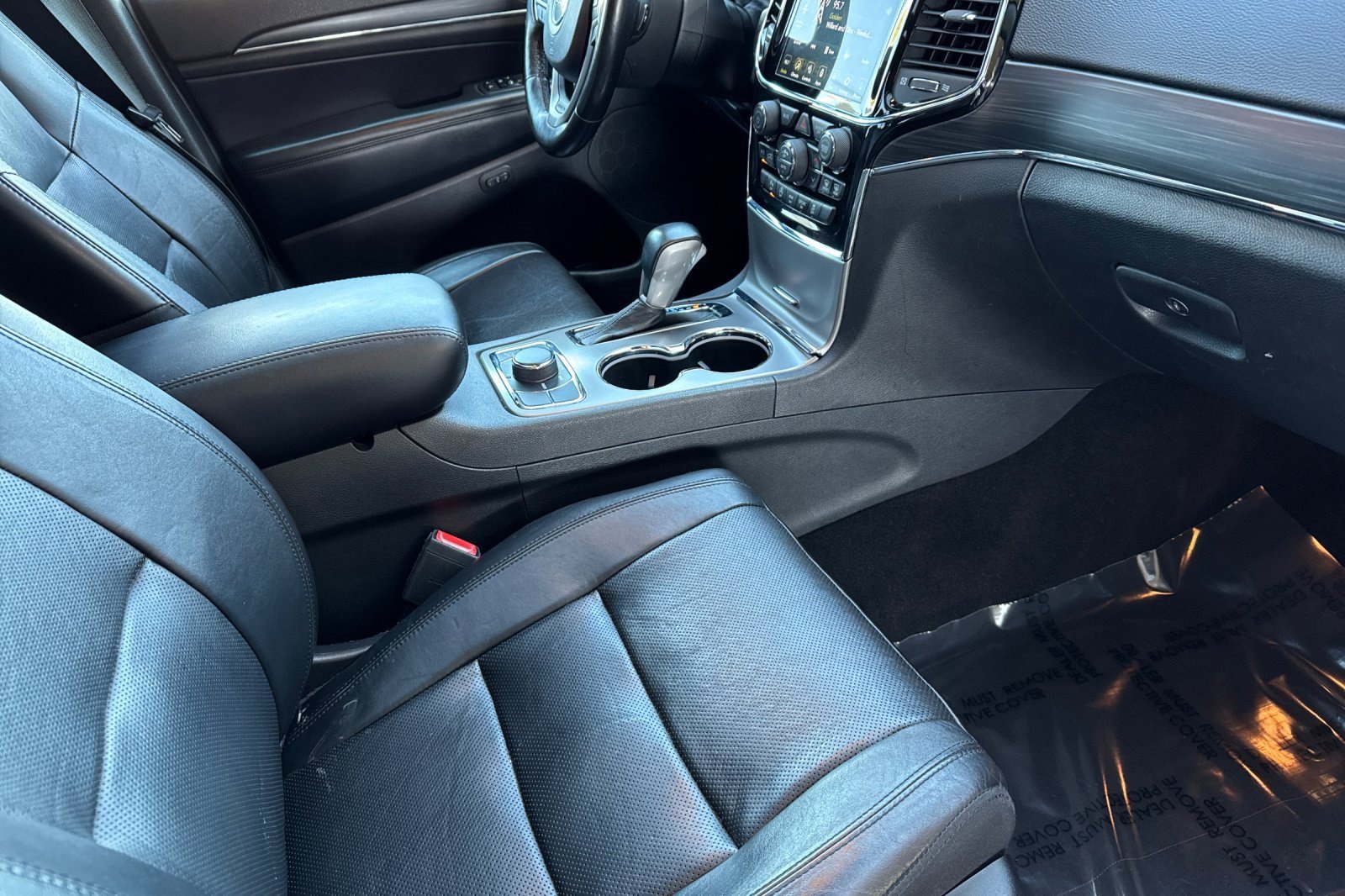 Used 2020 Jeep Grand Cherokee Limited w/ Luxury Group II AWD/4WD image 34