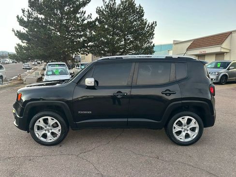 Used 2016 Jeep Renegade Limited image 4