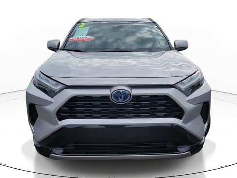 Certified 2022 Toyota RAV4 SE image 2