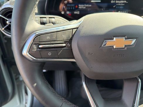 New 2026 Chevrolet Equinox LT w/ Convenience Package II AWD/4WD image 23