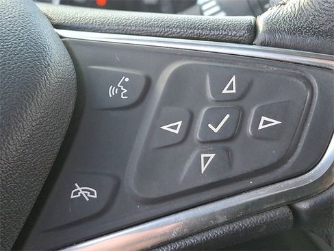 Used 2019 Chevrolet Equinox LT image 21