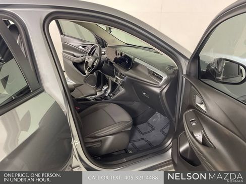Used 2025 Buick Encore GX Preferred FWD image 14