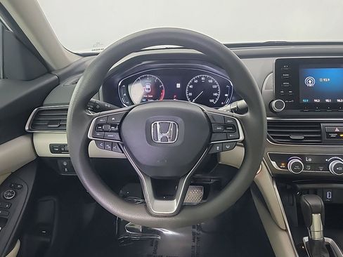 Certified 2018 Honda Accord LX image 20