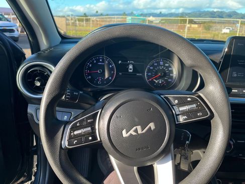 Used 2024 Kia Forte LXS image 29