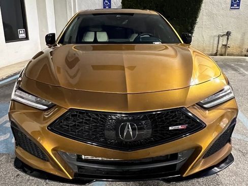 Used 2023 Acura TLX Type S image 2