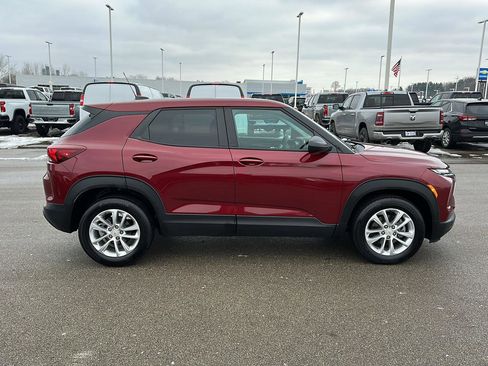 Certified 2025 Chevrolet TrailBlazer LS w/ LS Convenience Package image 8