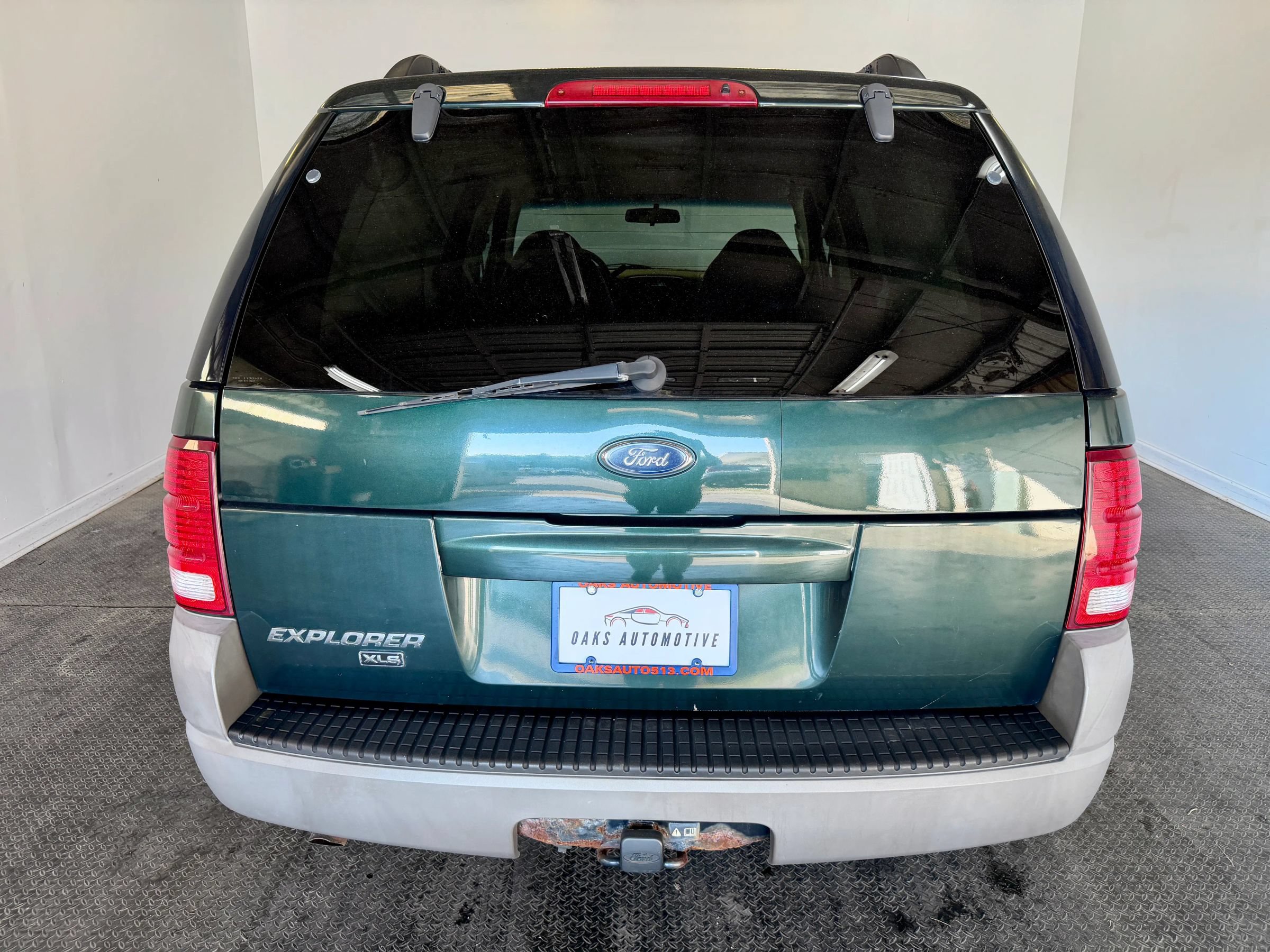 Used 2002 Ford Explorer XLS RWD image 6