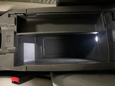 Certified 2022 Chevrolet Equinox LS w/ LS Convenience Package image 25