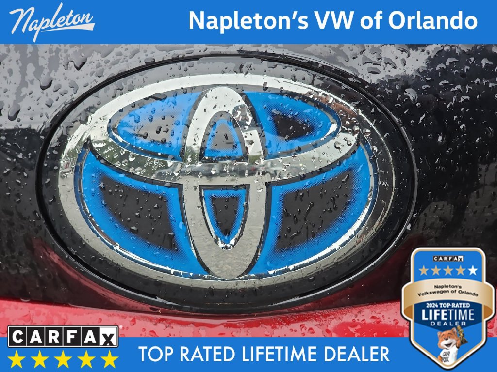 Used 2024 Toyota Sienna Platinum FWD image 35