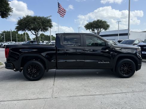 Used 2026 GMC Sierra 1500 Pro w/ Graphite Edition RWD image 3