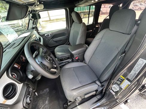 New 2026 Jeep Wrangler Willys image 30