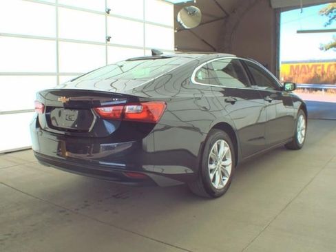 Used 2023 Chevrolet Malibu LT image 3