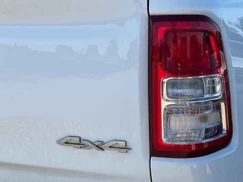 Used 2020 RAM 1500 Big Horn AWD/4WD image 17