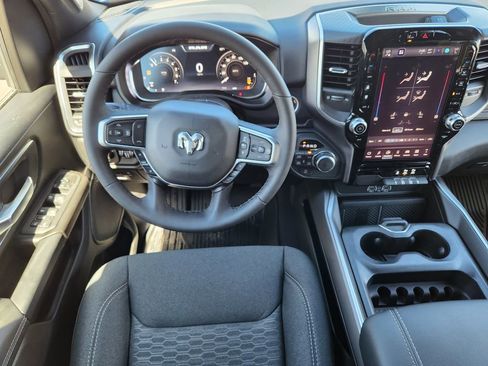 New 2026 RAM 1500 4x4 Crew Cab image 30