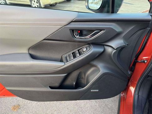 Certified 2025 Subaru Crosstrek 2.5i Limited w/ Popular Package #3A image 15