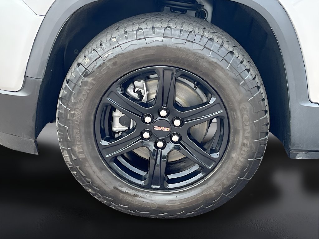 Used 2023 GMC Acadia AT4 w/ LPO, Floor Liner Package AWD/4WD image 33
