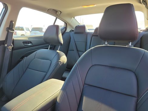 New 2025 Nissan Altima 2.5 SR w/ SR Premium Package image 14