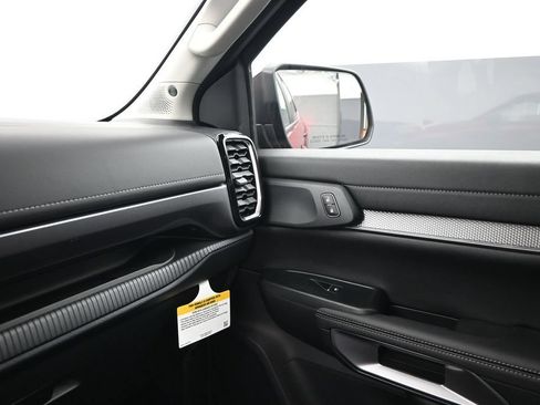 New 2026 Ford Ranger Lariat w/ Convenience Package AWD/4WD image 12