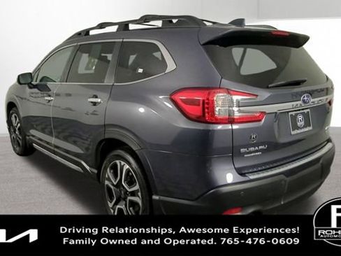 Used 2023 Subaru Ascent Touring AWD/4WD image 8