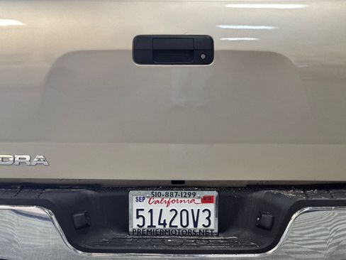 Used 2007 Toyota Tundra SR5 w/ Preferred Accessory Pkg RWD image 44