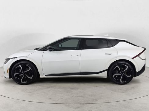 Used 2023 Kia EV6 GT-Line AWD/4WD image 2