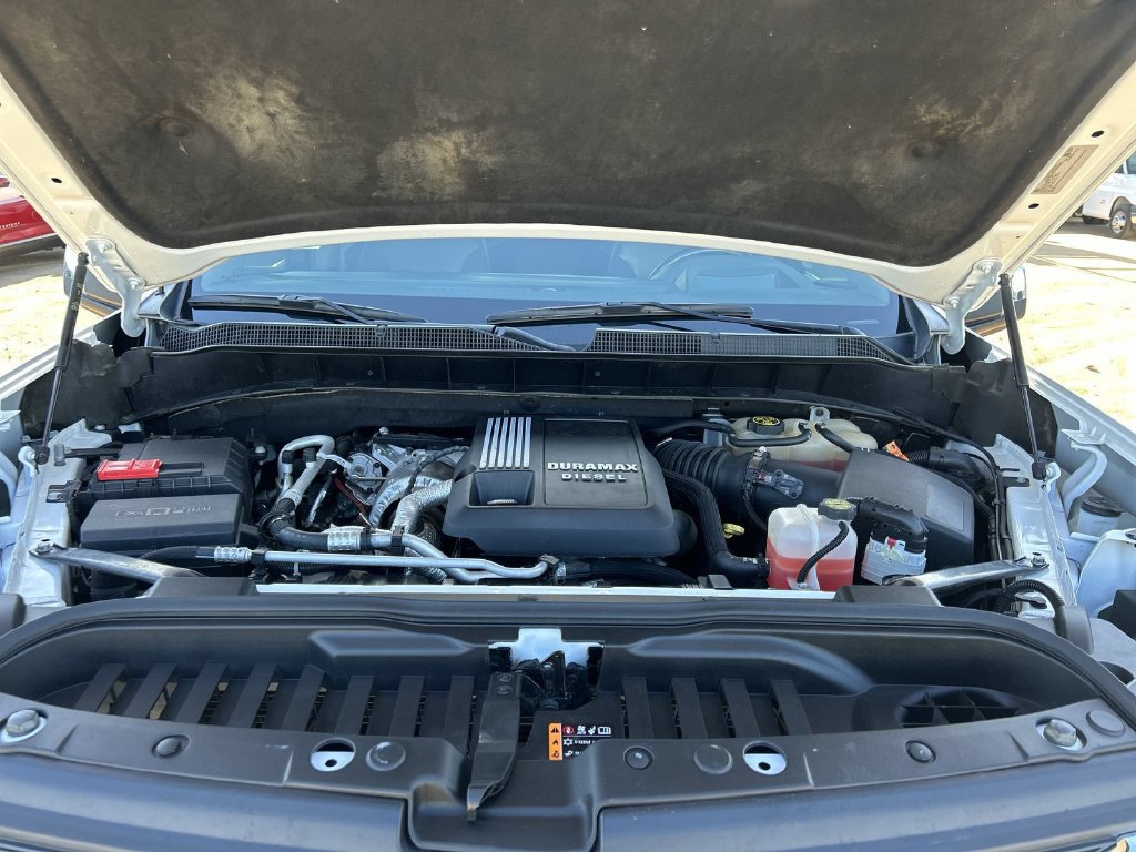 Certified 2023 Chevrolet Silverado 1500 LTZ w/ Technology Package AWD/4WD image 29