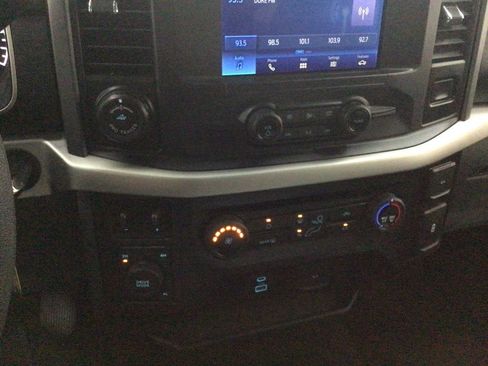 Used 2021 Ford F150 XLT w/ Trailer Tow Package image 15