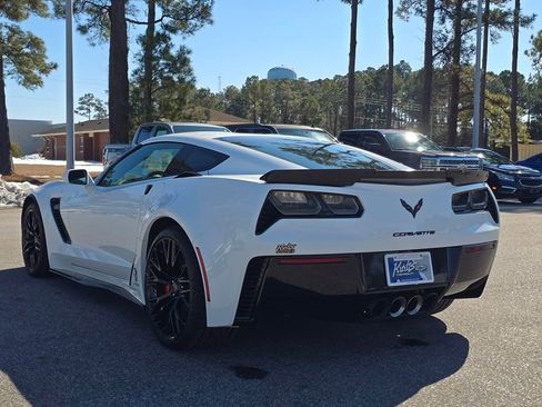 Used 2019 Chevrolet Corvette Z06 image 3