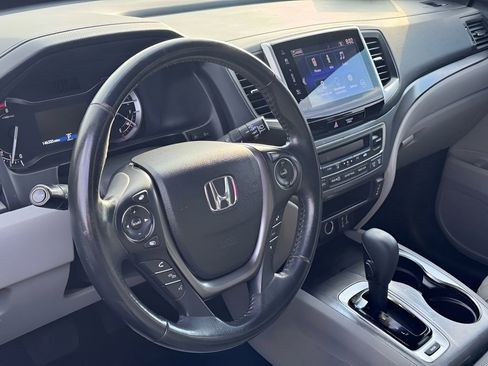 Used 2018 Honda Pilot EX-L image 11