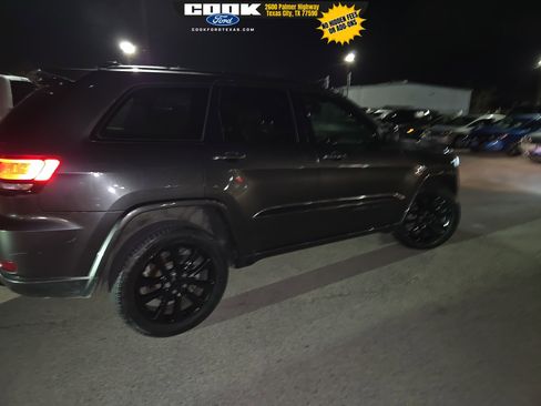 Used 2019 Jeep Grand Cherokee Altitude image 8